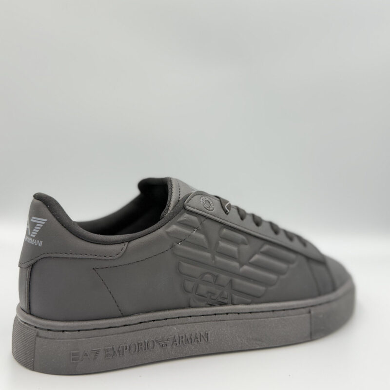 Emporio Armani EA7 - Черно
