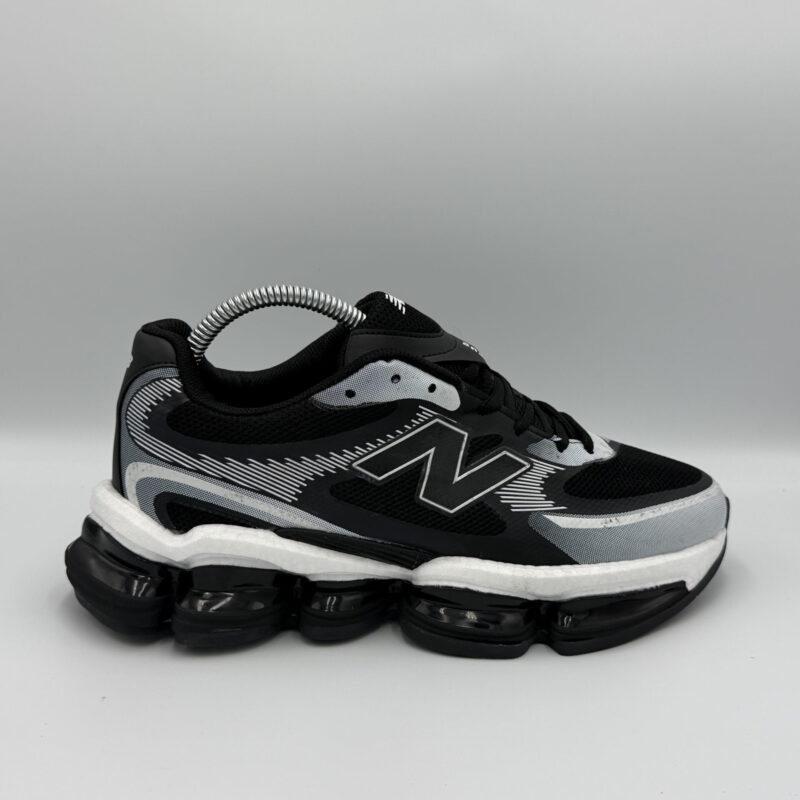 New Balance 2002R черно-бял модел – модерен дизайн
