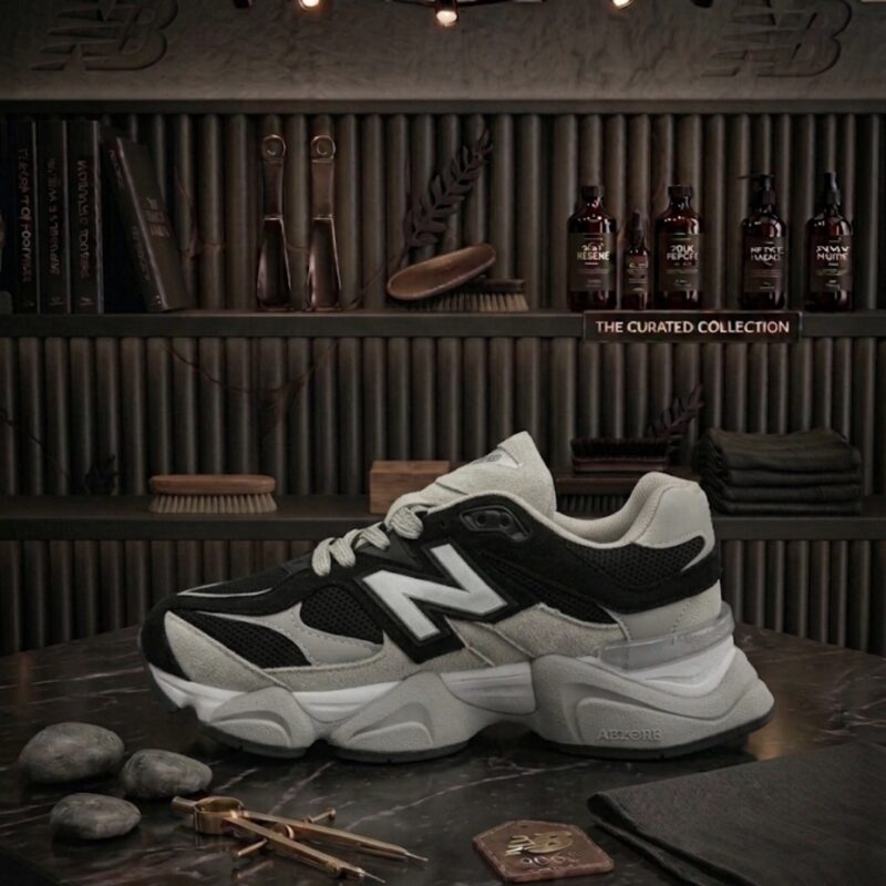 New Balance  – Black White