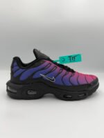 Nike Air Max Plus (TN) - Градиентен стил