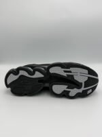New Balance 2002R черно-сив модел – спортен стил и комфорт - Image 4