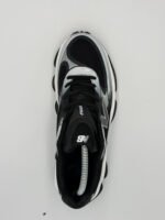 New Balance 2002R черно-бял модел – модерен дизайн - Image 3