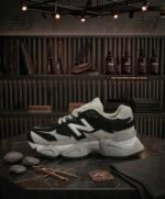 New Balance  – Black White