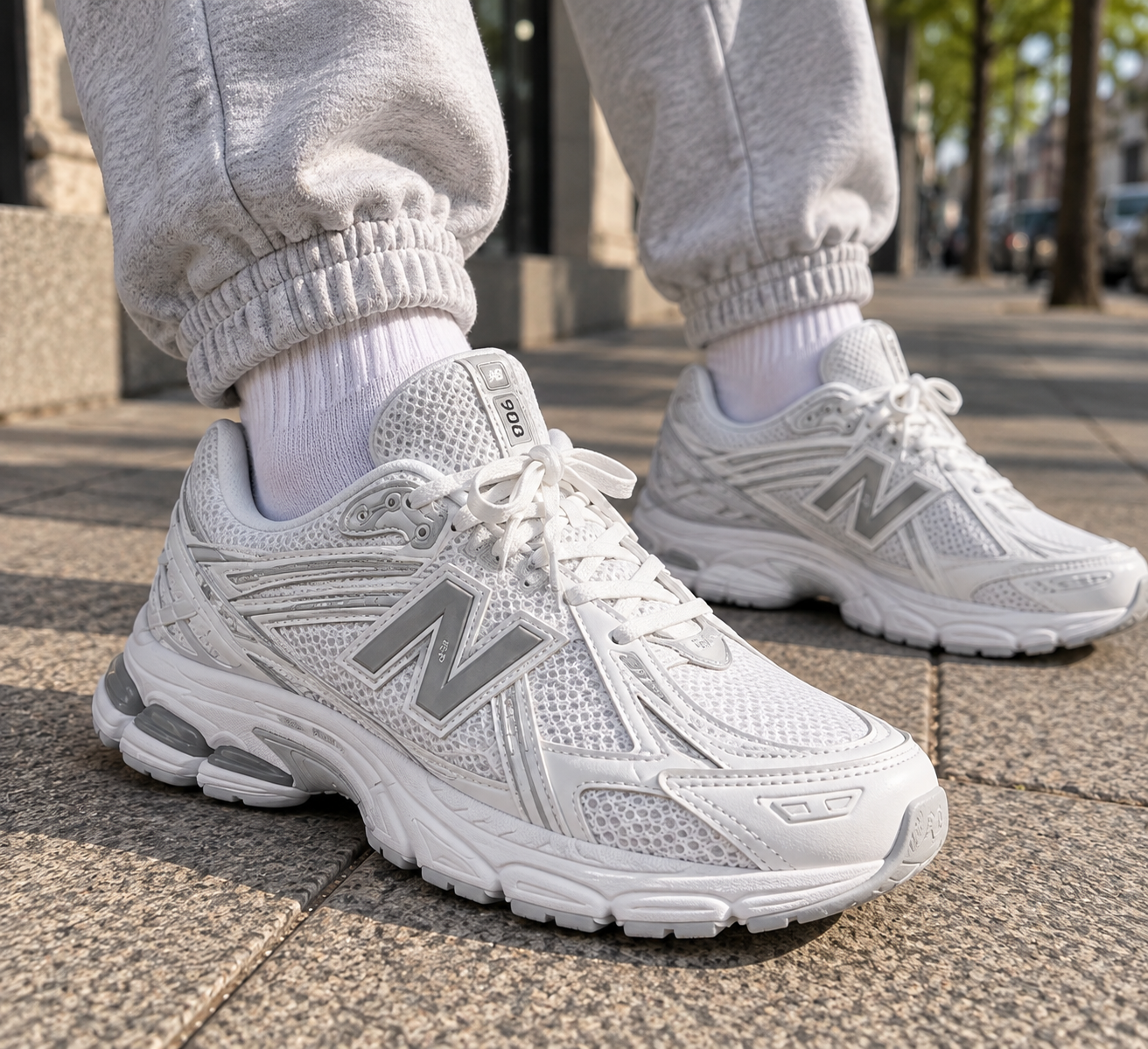 dce2b874-b1ab-4fa5-a1b7-451e96fd072a Мъжки маратонки New Balance 1906R – бели със сиви детайли - Image 1